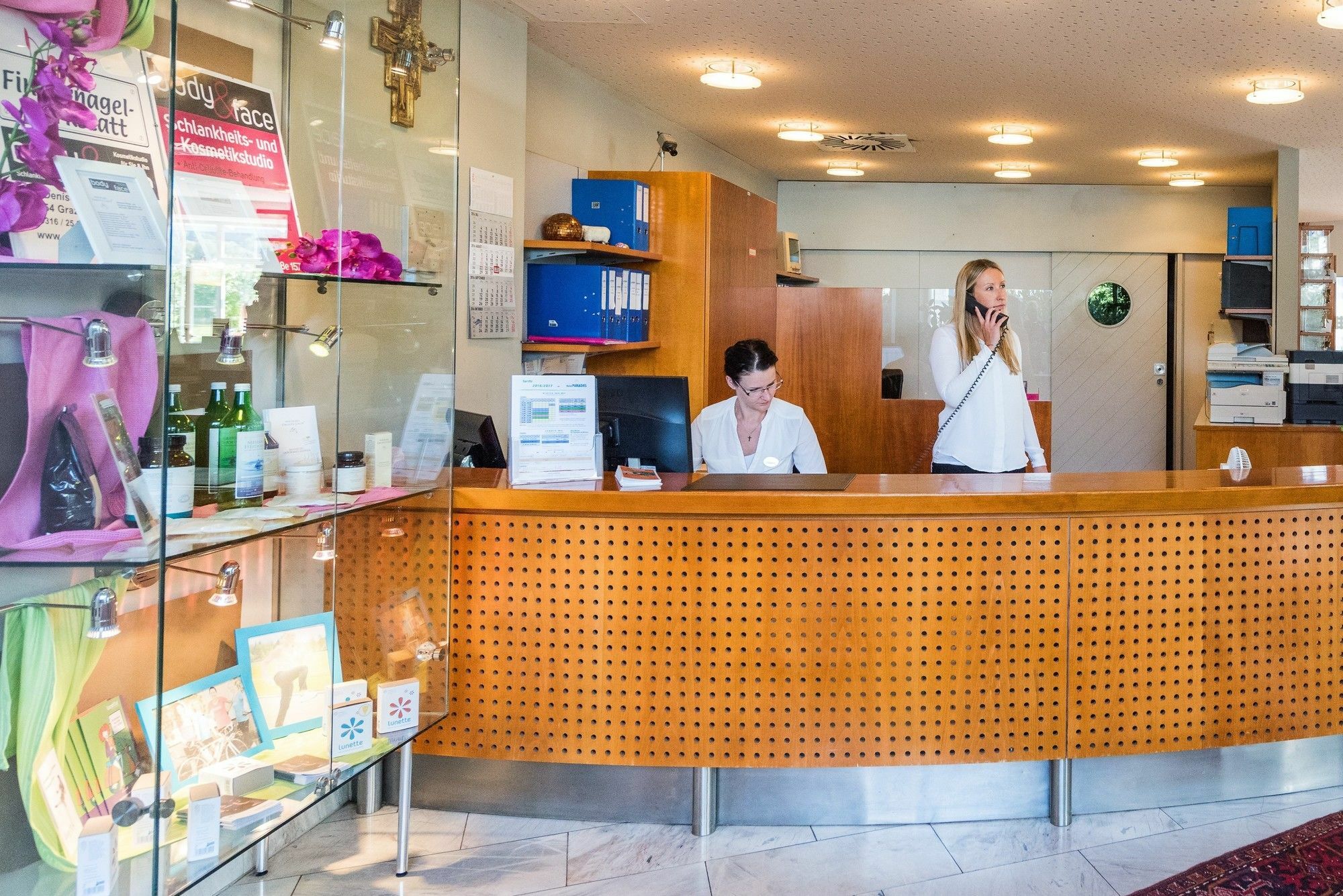 Hotel Paradies Грац Екстериор снимка